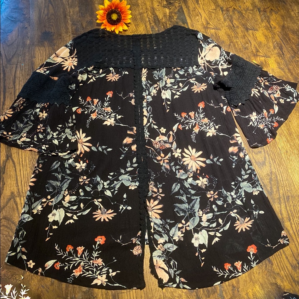 Fall Tunic - Picture 2 of 3